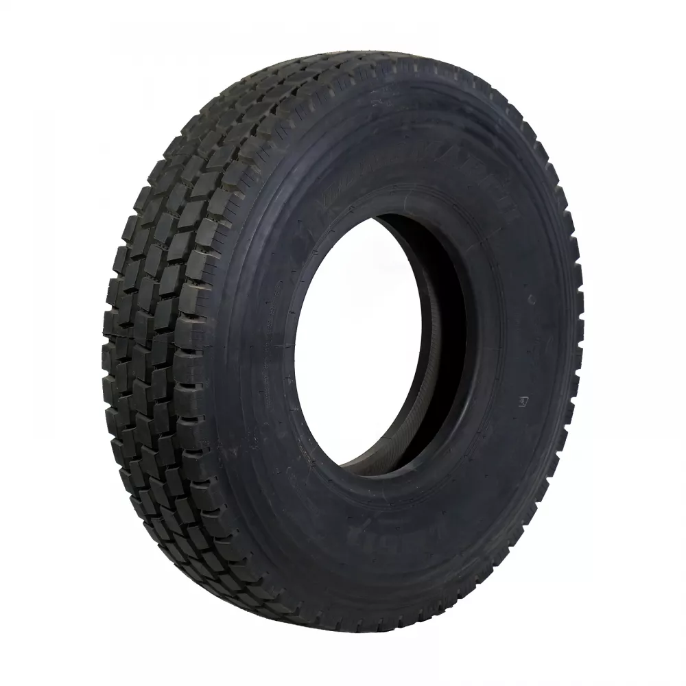  Грузовая шина Blackhawk BAR26 235/75 R17,5 143/141J, Рулевая ось  в Сарапуле